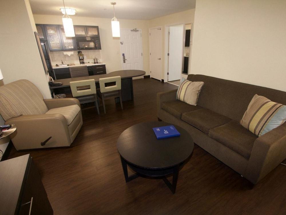 Candlewood Suites West Little Rock By Ihg Екстериор снимка